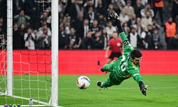 Adı Göztepe ile de anılıyordu, Al Jazira’ya transfer oldu
