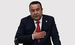 CHP'de istifa depremi! Adnan Beker istifa etti