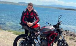 Aliağa’da motosiklet eğitmeni genç, bariyerlere çarparak can verdi!
