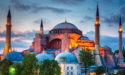 Ayasofya'da iki Rus turist gözaltına alındı!