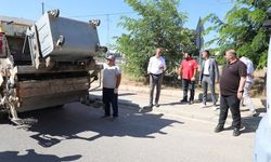 Başkan Çiçek sahaya indi: Menderes'te çalışmaları inceledi