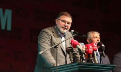 AK Partili Bilal Saygılı’dan Konak Meydanı’nda 15 Temmuz çıkışı: İzmir milli radenin kalesidir!