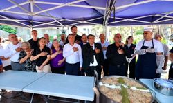 Buca’da aşure birlik ve beraberlik için karıldı