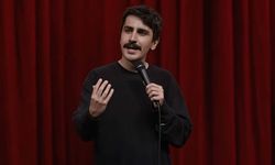 Son Dakika: Komedyen Deniz Göktaş havalimanında gözaltına alındı!