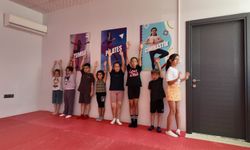 Denizli’de yaz spor okulları aralıksız devam ediyor: Minik jimnastikçiler yetişiyor!