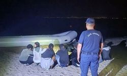 İzmir'de 31 düzensiz göçmen müdürlüğe teslim edildi