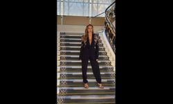 Paris Moda Haftası'nda Hadise ve Jennifer Lopez rüzgarı