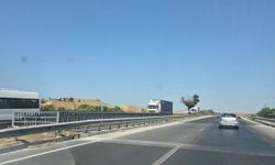 Denizli çevre yolundaki bu horoz dikkatinizi çekiyor mu?