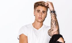 Justin Bieber ve Hailey Baldwin çifti Ege sahillerinde tatil yapıyor