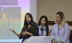 Karabağlar Akademi'de çocuk dostu kent projeleri tanıtıldı