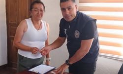 Denizli'de kayıp bilezik bulunarak sahibine teslim edildi