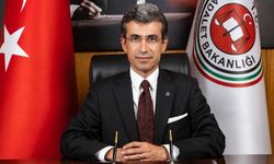 Şehit Başsavcı Mustafa Alper mezarı başında dualarla anıldı