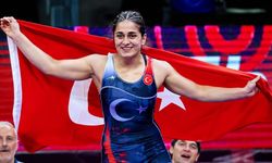 Milli Güreşçi Özdenur Özmez kimdir? Özdenur Özmez kaç yaşında?
