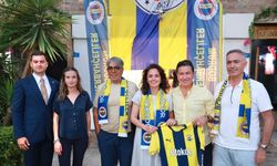 Bodrum’da sarı-lacivert rüzgârı: Marina Yacht Club’da seçkin gece