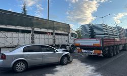 Uşak-İzmir kara yolunda kaza: 4 kişi yaralandı