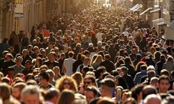 TÜİK son verileri açıkladı: Türkiye’de ortalama ömür uzadı! İşte kadın ve erkeklerde beklenen yaşam süresi