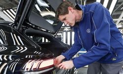 Otomotiv devinden küçülme kararı: Volkswagen dünya genelinde 100 bin kişiyi işten çıkarıyor!
