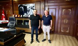 Eski CHP’li Başkan Atlı’dan Kepenek’e destek ziyareti