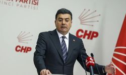 Özgür Özel’in 'Yeni Parti' toplantısı ertelendi: Zeynel Emre sebebini açıkladı