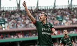 Galatasaray'da yılın transferi bitiyor! Mertens'in Veliahtı Aleksey Batrakov adım adım aslan oluyor
