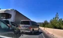 Milas'ta 5 araçlık zincirleme trafik kazası kamerada