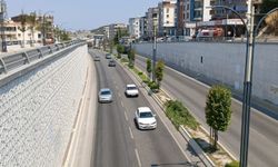 İzmir'de trafiğe kayıtlı araç sayısı 2 milyonu aştı: Zirve motosikletin