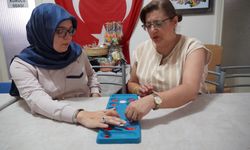 Çocuklarını kursa götürürken Manisa'nın ilk kadın antrenörü oldu