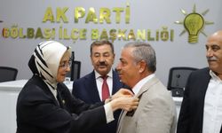 6 CHP'li meclis üyesi AK Parti'ye katıldı