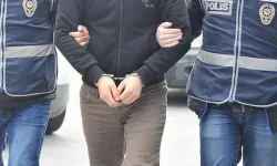 Dolandırıcılıktan 22 yıl hapsi bulunan M.E. Aliağa'da yakalandı!