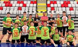 ANALİG Hentbol Denizli karması Türkiye şampiyonu