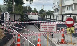 Alt geçit göçtü! Ulaşım çift yönlü durduruldu