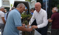 Babadağ’da vatandaşlara ceviz fidanı desteği