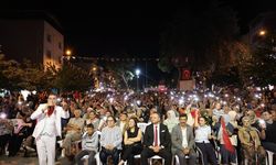 Çivril’de Cumhuriyet Meydanı doldu taştı