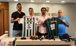 Denizli'de efsane futbolcular gösteri maçı yapacak