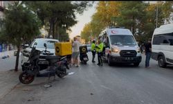Denizli'de yasaklı kavşakta kaza
