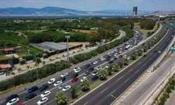 Çeşme Otoyolu'nda trafik çilesi