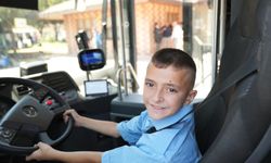 İzmir’de kalpleri ısıtan anlar: Edip’in ESHOT hayali gerçek oldu!