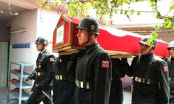 İzmir'de vefat eden Kıbrıs Gazisi toğrağa verildi