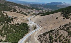 İzmir Büyükşehir Belediyesi Kınık'ta 12,5 kilometrelik yolu yeniledi