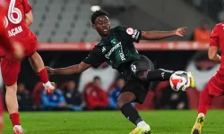 Kocaelisporlu futbolcu âşık oldu, kampı terk etti: "Hukuki işlemler başlatacağız!"
