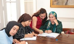"Okumanın yaşı yok" dediler, hayallerine adım attılar