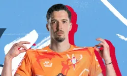 Milli oyuncumuz İspanya’ya transfer oldu: Altay Bayındır Celta Vigo’ya kiralandı!