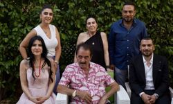 İmparator Tatlıses’in mutlu günü