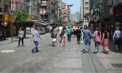 AK Parti'den Kıbrıs Şehitleri çıkışı: İzmir'in vitrini yenilenmeyi bekliyor!
