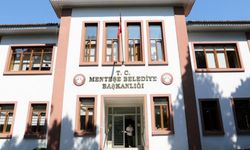 Menteşe’de CHP’den toplu istifa: Başkan ve 22 meclis üyesi YENİ Parti’ye geçti