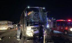Malazgirt dönüşü acı kaza: 13 yaralı!