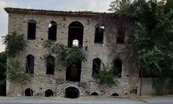 Tarihi Tavas Taş Han ayağa kaldırılmayı bekliyor