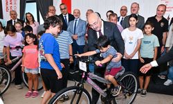 Denizli’de çocukların bisiklet sevinci yüzleri güldürdü