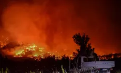 70 kilometre öteden görüldü! Antalya'daki yangında o mahalleler neden boşaltıldı?