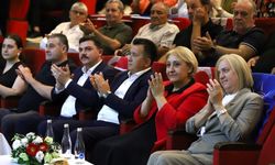 AK Parti Menderes Danışma Meclisi’nde toplandı